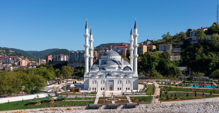 Zonguldak'ın Yeni Simgesi Uzun Mehmet Camii Cumhurbaşkanı Erdoğan Tarafından İbadete Açılıyor