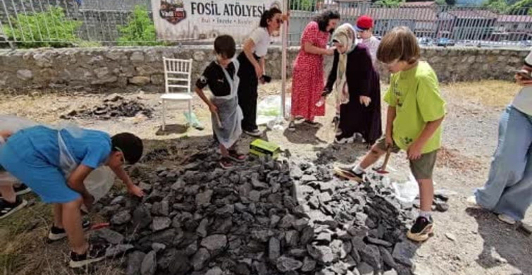 Zonguldak’ta çocuklar arkeolojik kazı heyecanı yaşadı