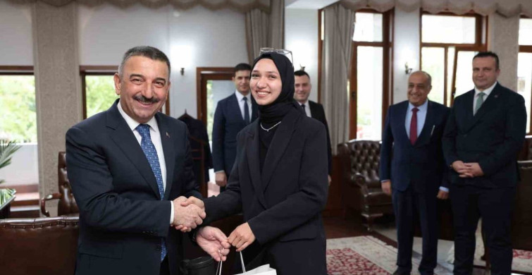 Zonguldak'ta Gençlerin Vali Ziyareti
