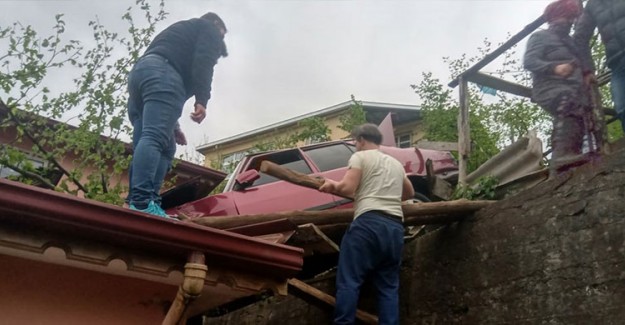 Zonguldak'ta Korkunç Kaza! Evin Üzerine Düştü