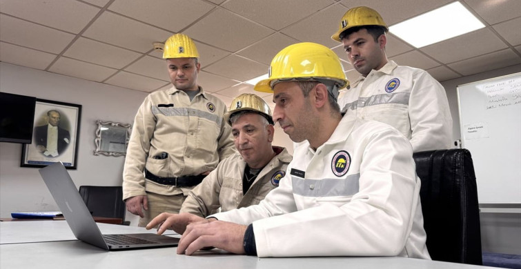 Zonguldak'taki Maden İşçileri 'Yılın Kareleri' Oylamasına Katıldı