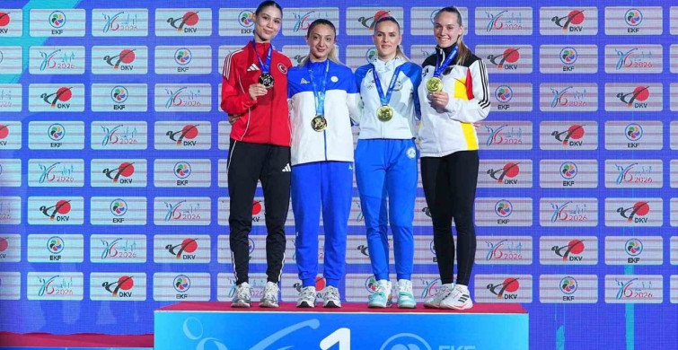 Zümra Rezzan İm Avrupa Karate Şampiyonası'nda Gümüş Madalya Kazandı