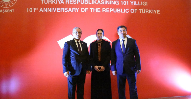 Özbekistan'da Türkiye Cumhuriyeti'nin 101. Yılı Kutlandı