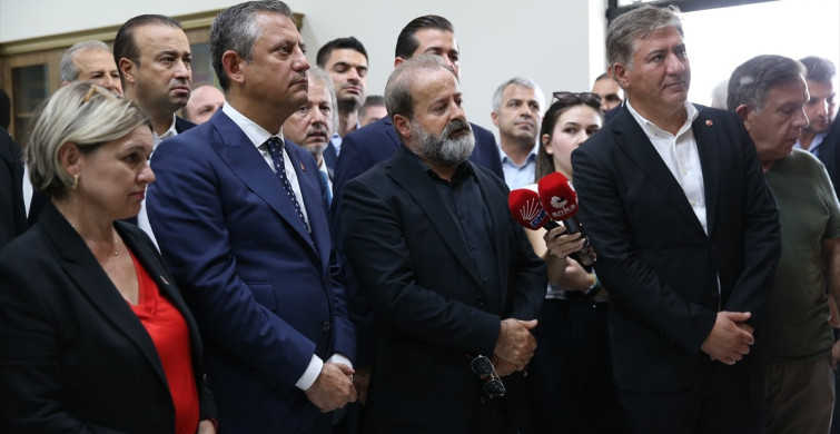 Özgür Özel, İskenderun'daki Halk Buluşmasında Önemli Mesajlar Verdi