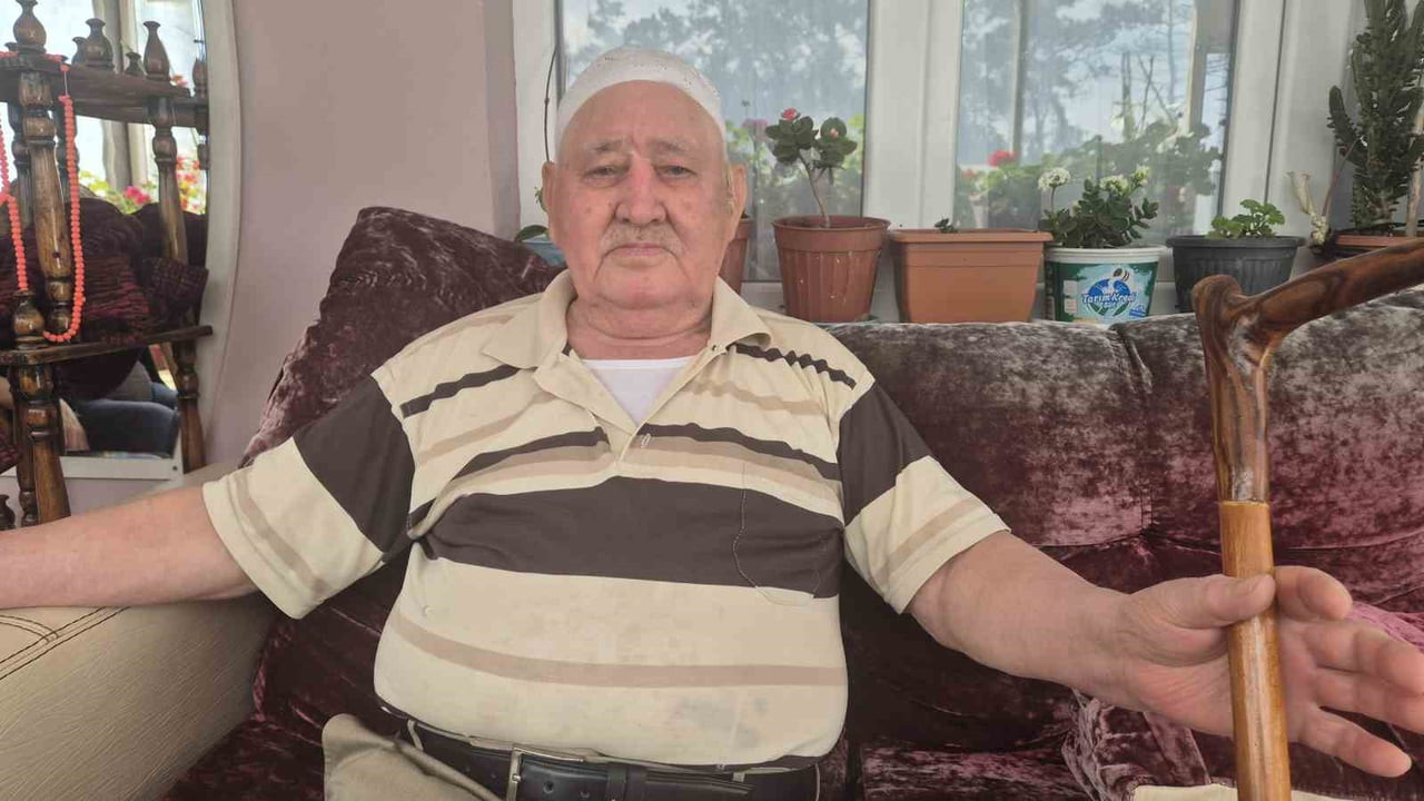 81 YAŞINDAKİ NAZIM DÖRTELMA