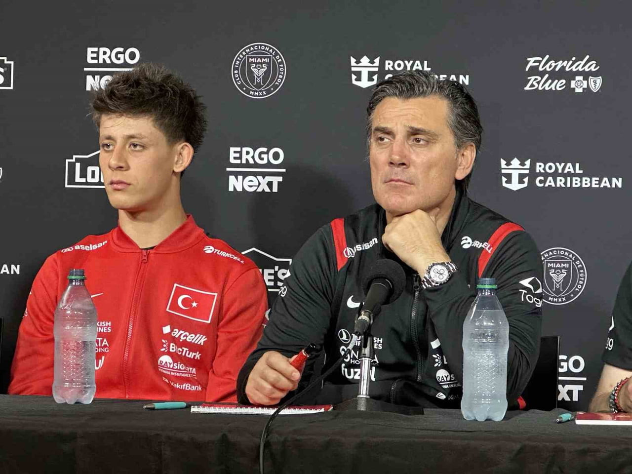 A MİLLİ FUTBOL TAKIMI'NIN YILDIZ FUTBOLCUSU ARDA GÜLER, HER GÜN KEYİF ALIP MUTLULUKLA ÇALIŞARAK...