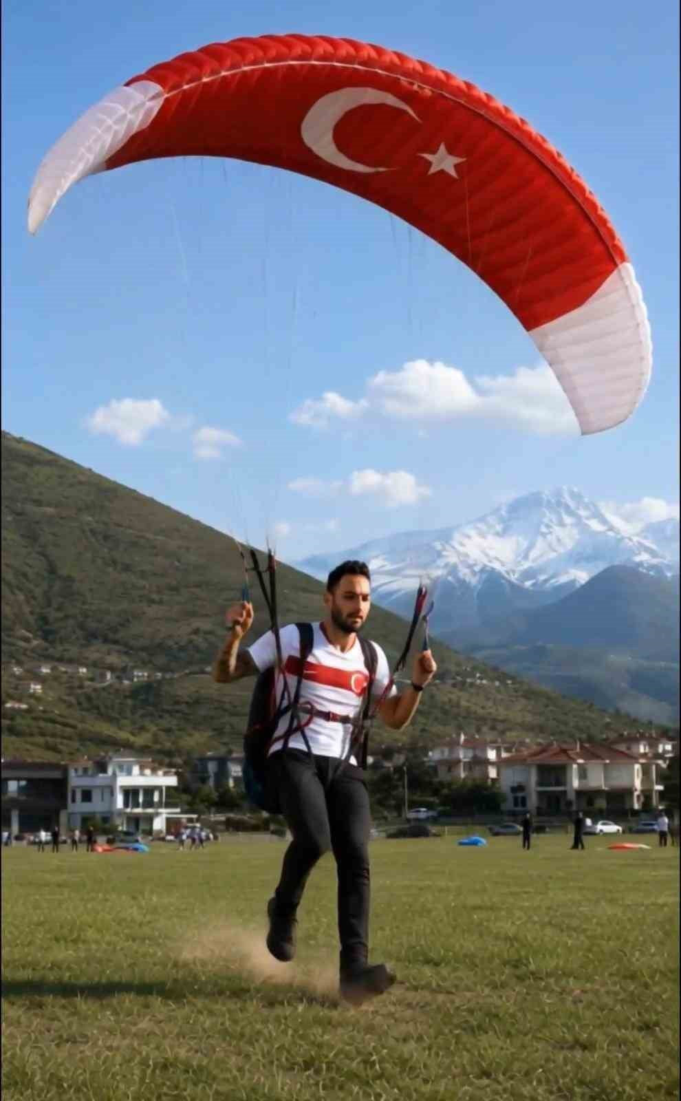 A MİLLİ FUTBOL TAKIMI’NIN 2026 DÜNYA KUPASI’NDA PAZAR GÜNÜ AVUSTRALYA’YLA OYNAYACAĞI MAÇ, TALAS...