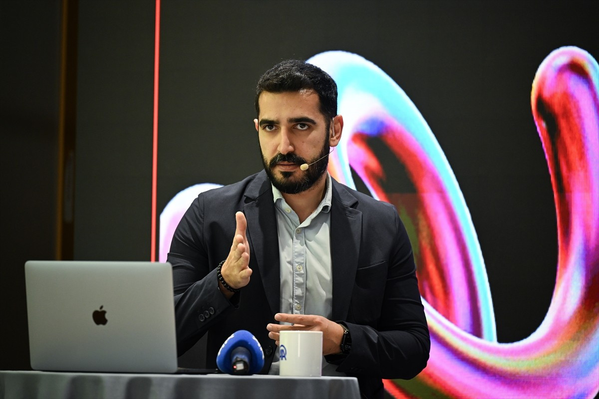 AA Akademi koordinasyonunda gazeteci ve yeni medya çalışanlarına verilen "Dijital Habercilik...