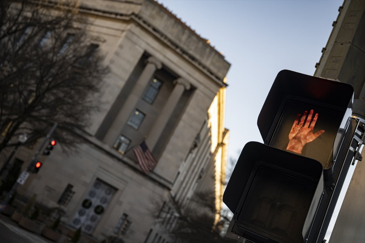 ABD Adalet Bakanlığı, 30 günlük sürenin ardından, reşit olmayan kız çocuklarına yönelik fuhuş ağı...