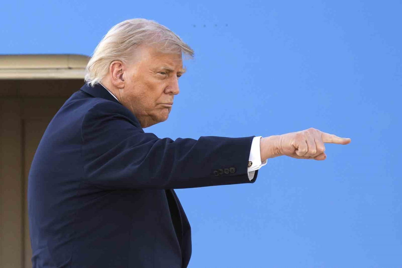 ABD BAŞKANI DONALD TRUMP, ABD-İRAN ARASINDA İSVİÇRE'NİN BÜRGENSTOCK KASABASINDA GERÇEKLEŞTİRİLMESİ...