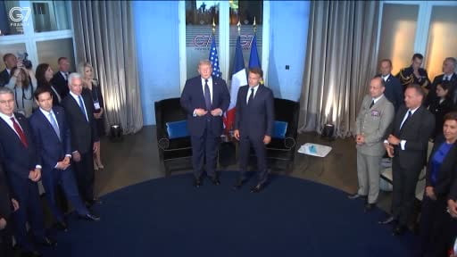 ABD Başkanı Donald Trump, G7 Zirvesi kapsamında Fransa Cumhurbaşkanı Emmanuel Macron ile yaptığı...