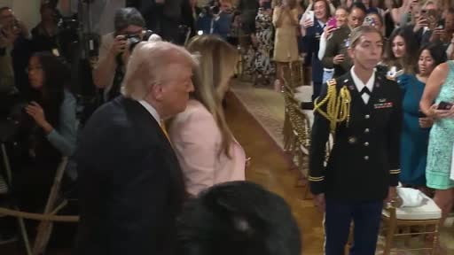 ABD Başkanı Donald Trump, İran ile müzakerelere ilişkin, "Anlaşma yapmayı çok isteyen kişilerle...