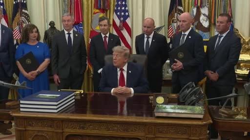 ABD Başkanı Donald Trump, İran’a karşı koruma sağladıkları Körfez ülkelerinin kendilerine ödeme...