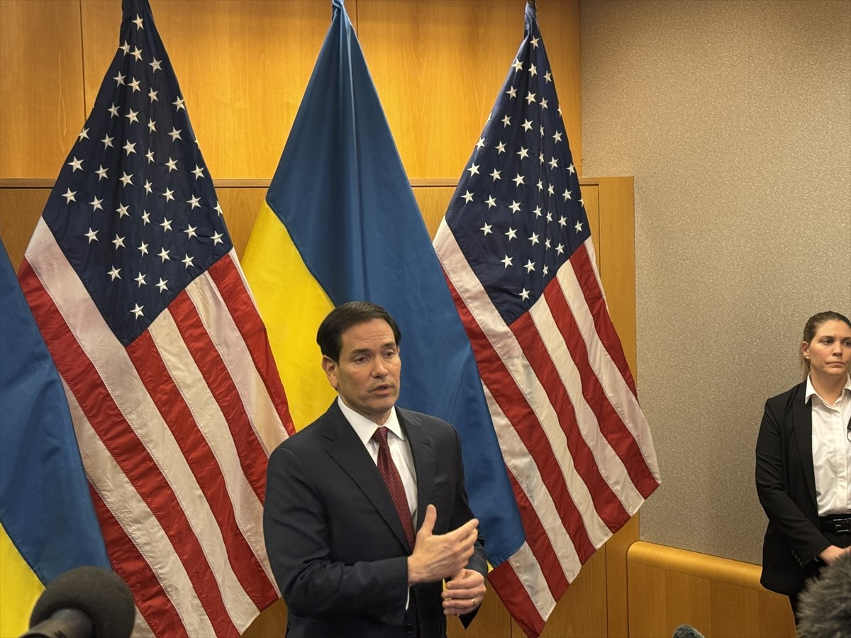 ABD Dışişleri Bakanı Marco Rubio (fotoğrafta), İsviçre'nin Cenevre kentinde, Rusya-Ukrayna...