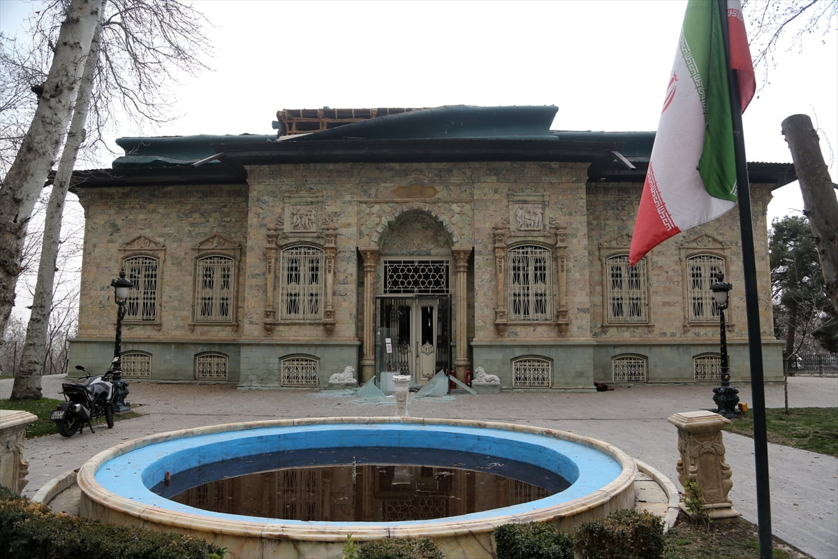 ABD-İsrail'in 28 Şubat'tan bu yana devam eden İran'a yönelik saldırılarında başkent Tahran'daki...