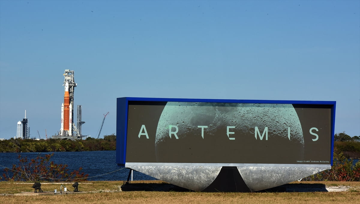 ABD Ulusal Havacılık ve Uzay Dairesi (NASA), Ay'a dönüş programı olarak bilinen "Artemis"in Orion...