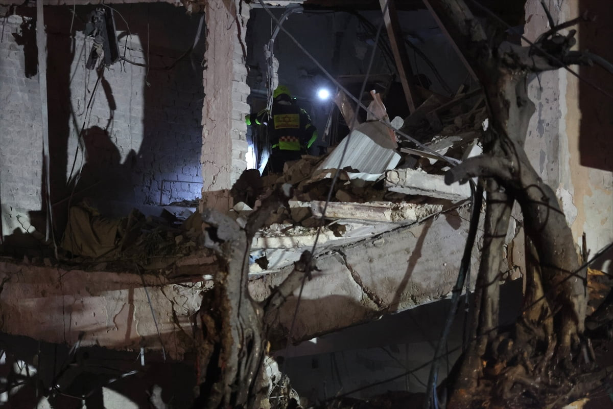 ABD ve İsrail'in ortak saldırısının ardından İran'ın İsrail'e düzenlediği misilleme saldırısında...