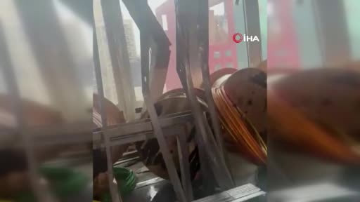 ABD'nin New York kentindeki Manhattan bölgesinde lüks konut projesine dönüştürülen bir gökdelende...