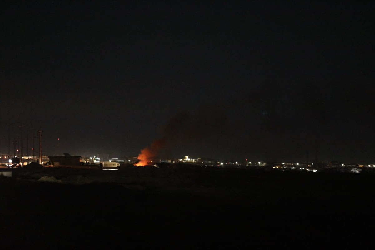 ABD’nin Erbil Başkonsolosluğu binası ve Erbil Havalimanına silahlı insansız hava aracıyla (SİHA)...