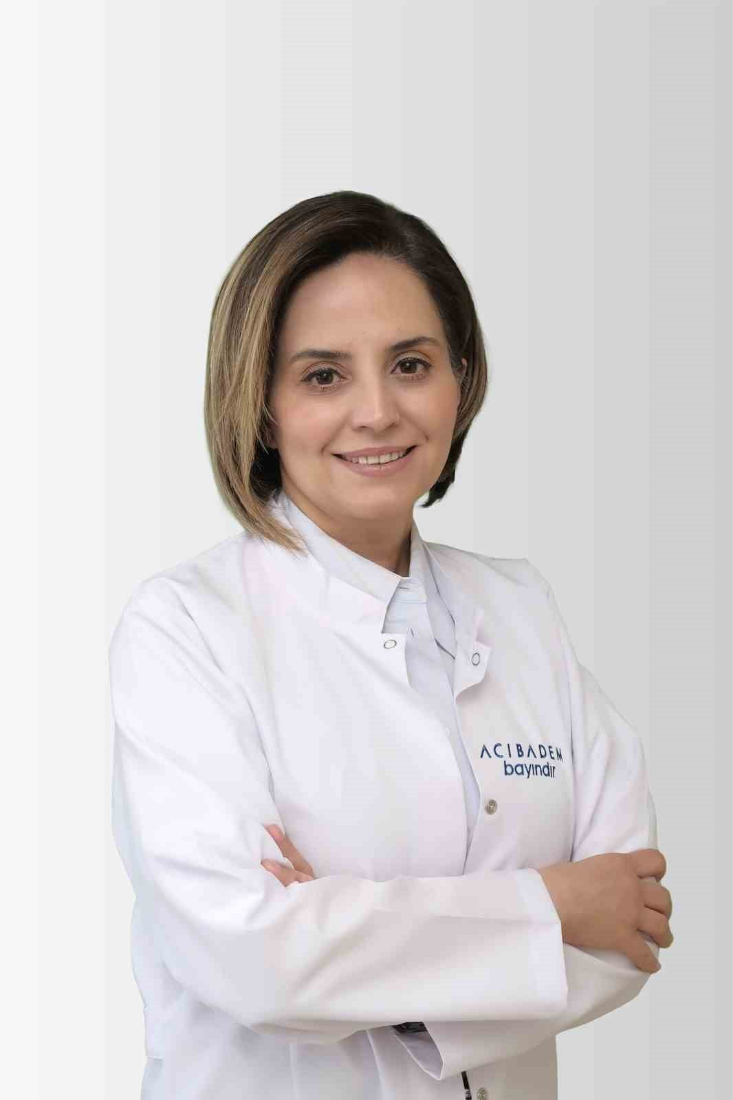 ACIBADEM BAYINDIR KAVAKLIDERE HASTANESİ GENEL CERRAHİ UZMANI PROF. DR. EBRU MENEKŞE, ÇARPINTI, ANİ...