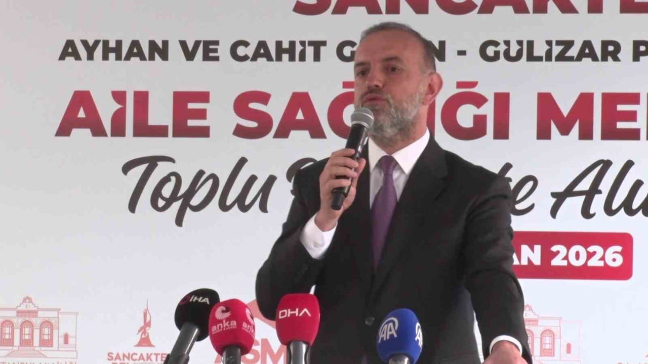 AÇILIŞ TÖRENİNDE KONUŞAN SANCAKTEPE BELEDİYE ALPER YEĞİN
