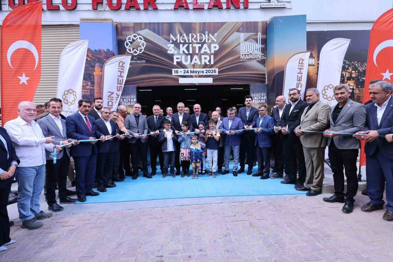 AÇILIŞ TÖRENİNE, VALİ YARDIMCISI HASAN KURT, ARTUKLU KAYMAKAMI MUHAMMET ÖZTABAK, 70. MEKANİZE...