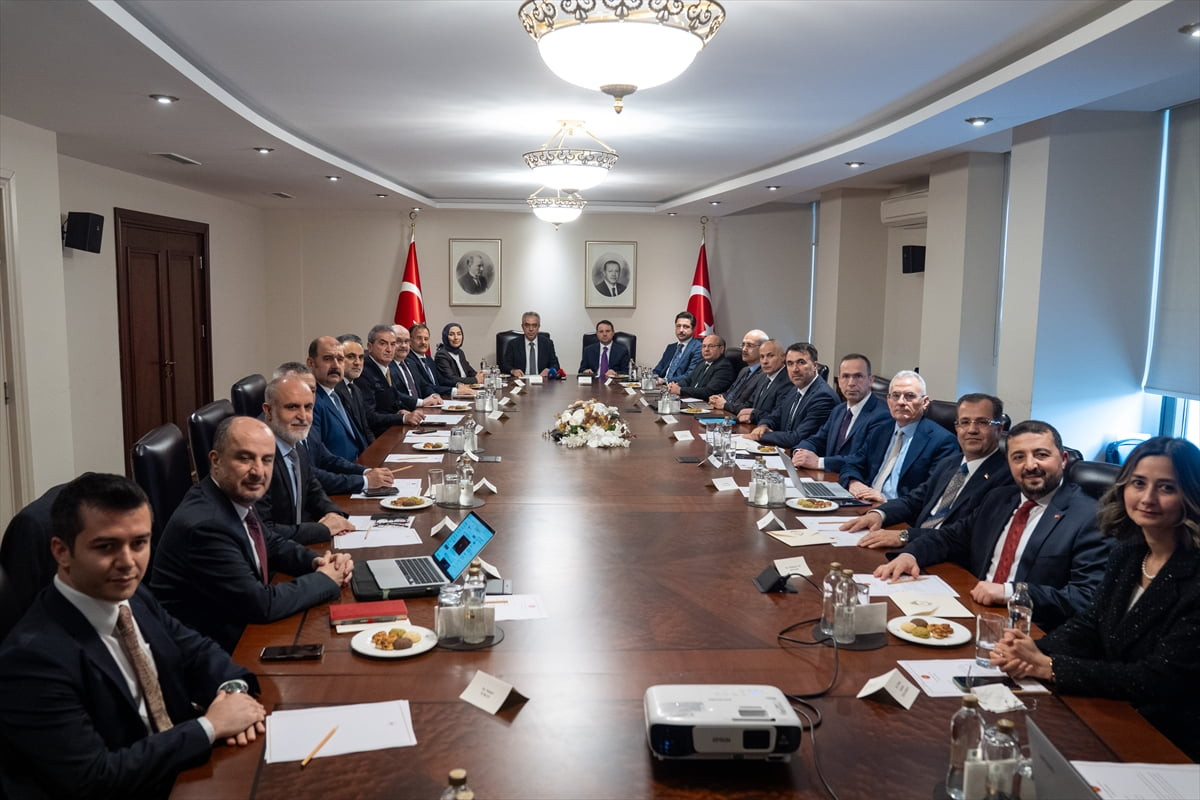 Adalet Bakanı Akın Gürlek, Çankaya Köşkü'nde, Cumhurbaşkanlığı Hukuk Politikaları Kurulu...