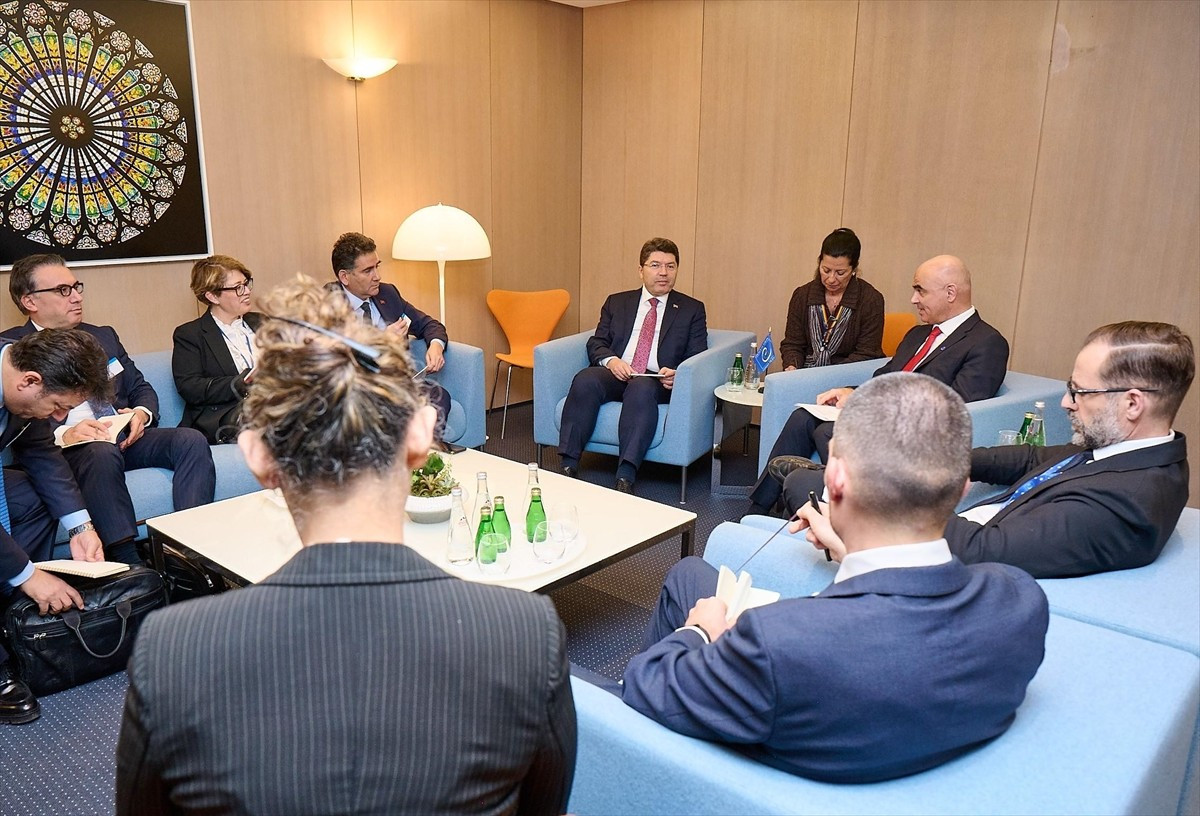 Adalet Bakanı Yılmaz Tunç, Avrupa Konseyi Genel Sekreteri Alain Berset ile bir araya geldi.