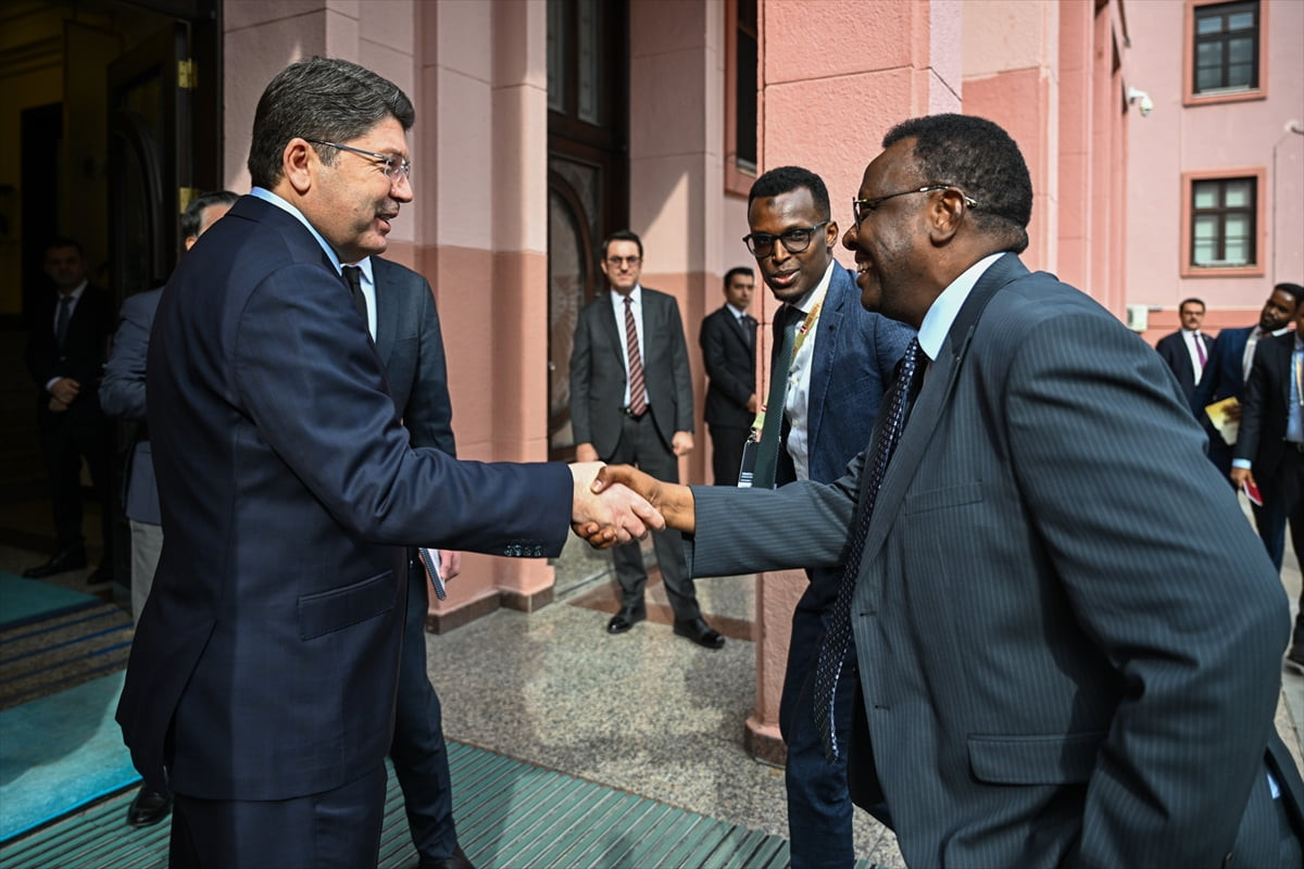 Adalet Bakanı Yılmaz Tunç, Somali Adalet ve Anayasal İşler Bakanı Hassan Moallin Muhamoud...