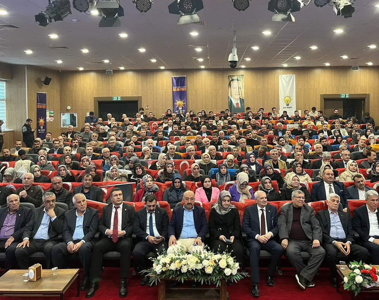 ADALET VE KALKINMA PARTİSİ (AK PARTİ) ADIYAMAN İL BAŞKANLIĞI TARAFINDAN DÜZENLENEN İL DANIŞMA...