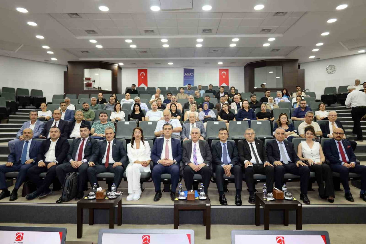 ADANA SANAYİ ODASI  (ADASO) ADANA SANAYİ ODASI SAKIP SABANCI TOPLANTI SALONU’NDA DÜZENLENEN "VERGİ...
