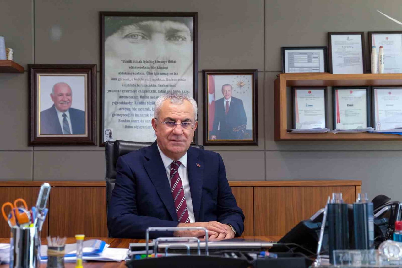 ADANA SANAYİ ODASI (ADASO) YÖNETİM KURULU BAŞKANI ZEKİ KIVANÇ, TÜRKİYE İHRACATÇILAR MECLİSİ...