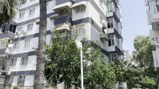 Adana'da dehşet: Tartıştığı eşinin başına çekiçle vurup boğazından bıçakladı