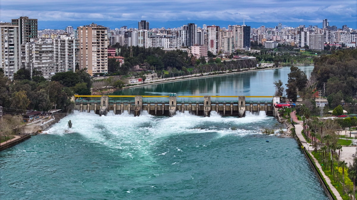 Adana'da geçen yıl kuraklığın etkisiyle su seviyeleri düşen Yedigöze, Çatalan, Seyhan, Kozan ve...
