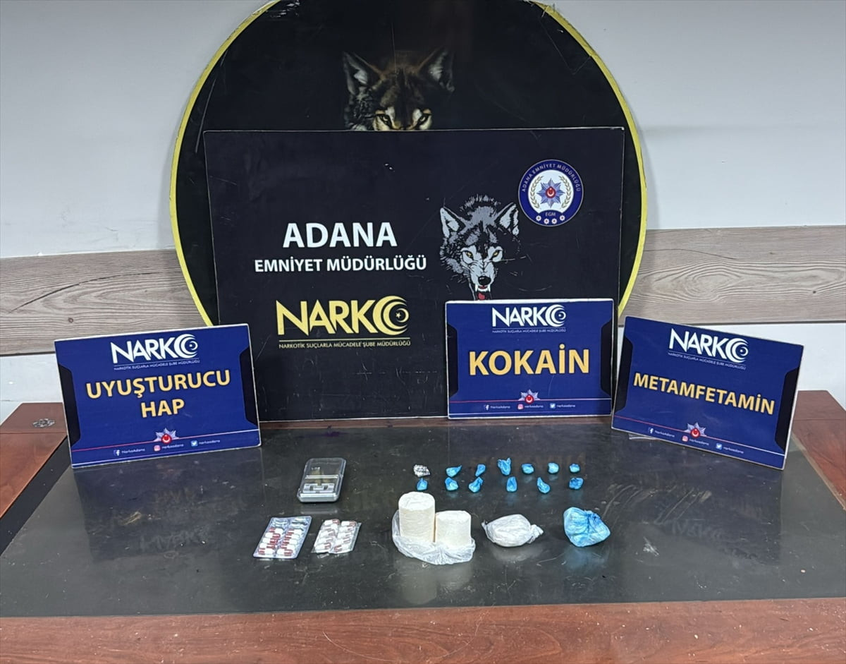 Adana'nın merkez Seyhan ilçesindeki evinde uyuşturucu ele geçirilen şüpheli tutuklandı. Ekipler...