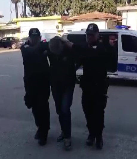 ADANA’DA SEYHAN POLİSİ 15 GÜNLÜK ÇALIŞMASINDA ÇEŞİTLİ SUÇLARDAN ARANAN 264 KİŞİ İLE KESİNLEŞMİŞ...