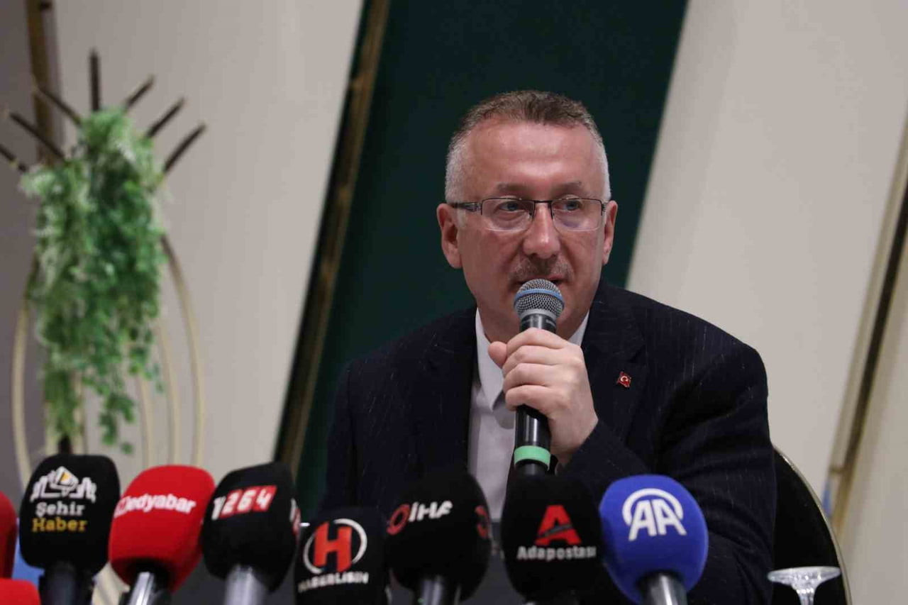 ADAPAZARI BELEDİYE BAŞKANI MUTLU IŞIKSU