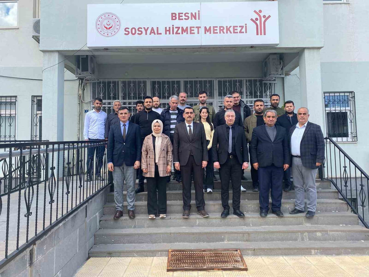 ADIYAMAN AİLE VE SOSYAL HİZMETLER İL MÜDÜRÜ MESUT POLAT, BESNİ SOSYAL HİZMETLER MERKEZİ MÜDÜRLÜĞÜ...