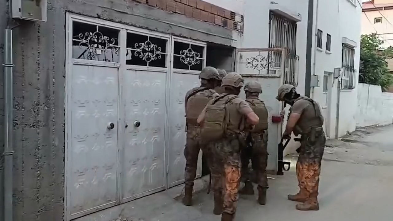 ADIYAMAN CUMHURİYET BAŞSAVCILIĞI KOORDİNESİNDE İL EMNİYET MÜDÜRLÜĞÜ TERÖRLE MÜCADELE (TEM) VE...