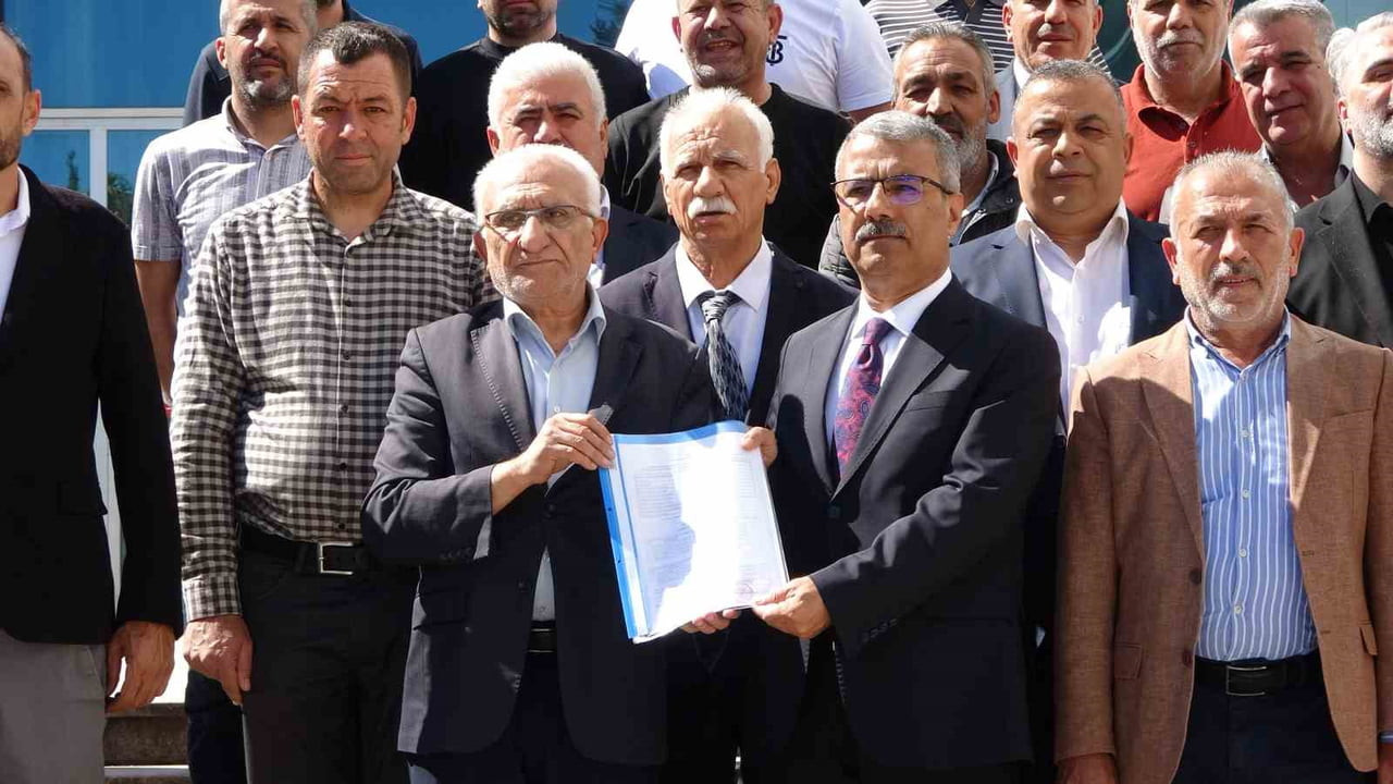 ADIYAMAN ESNAF VE SANATKARLAR ODALARI BİRLİĞİ (ESOB) BAŞKANLIĞI SEÇİMİNDE YENİDEN BAŞKAN SEÇİLEN...