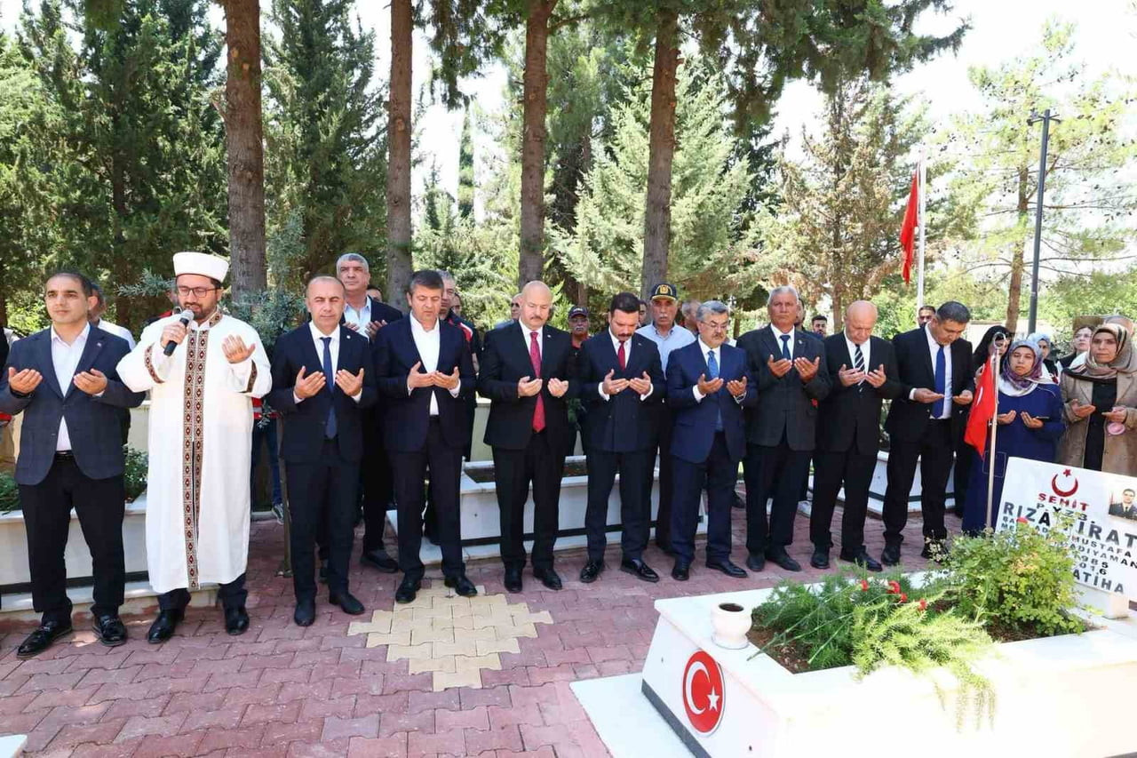 ADIYAMAN VALİSİ ABDULLAH KÜÇÜK, 15 TEMMUZ DEMOKRASİ VE MİLLİ BİRLİK GÜNÜ ETKİNLİKLERİ KAPSAMINDA...