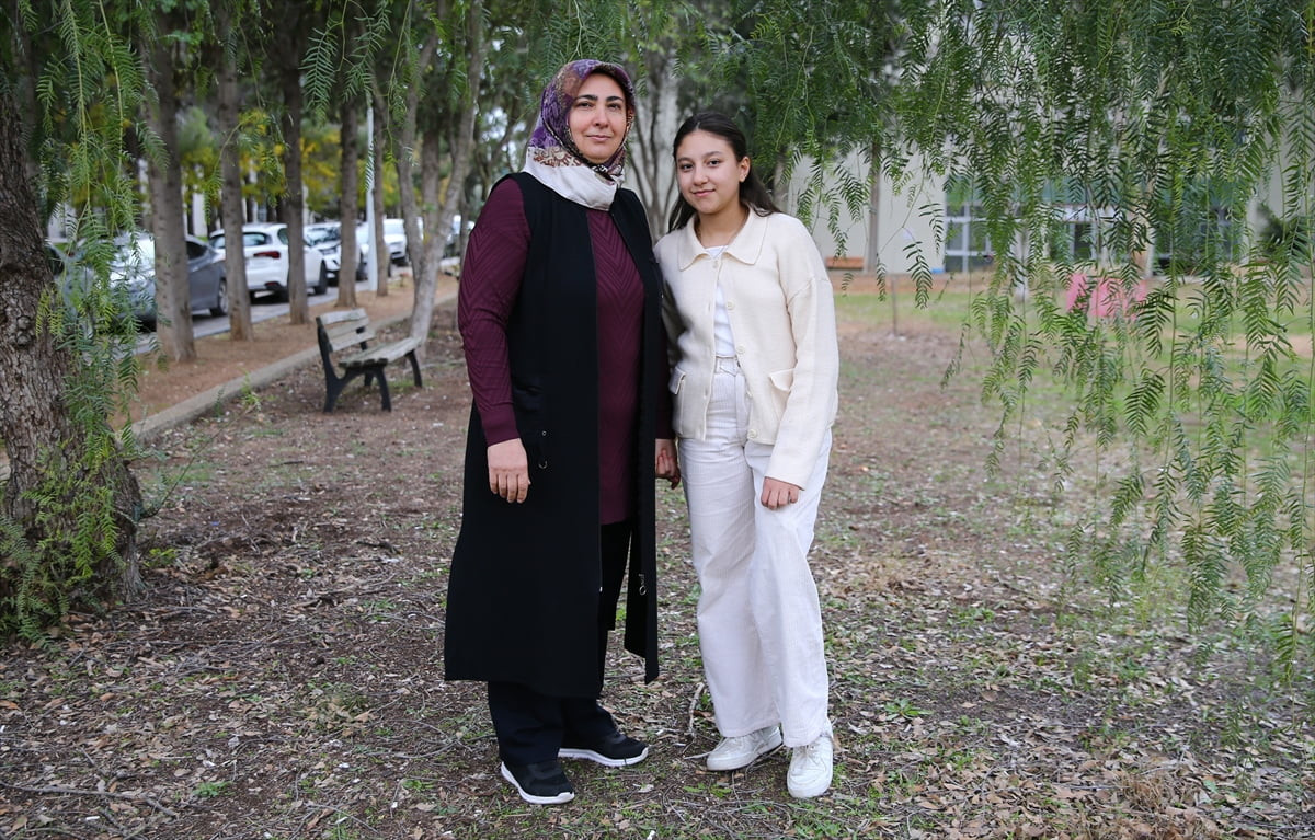 Adıyaman'da 6 Şubat 2023'teki depremde anne, baba ve iki ablasını kaybettiği enkazdan 160. saatte...