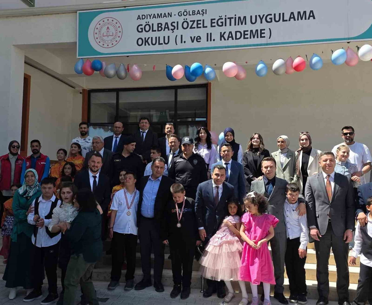 ADIYAMAN'IN GÖLBAŞI İLÇESİNDE ENGELLİLER HAFTASI NEDENİYLE PROGRAM DÜZENLENDİ.