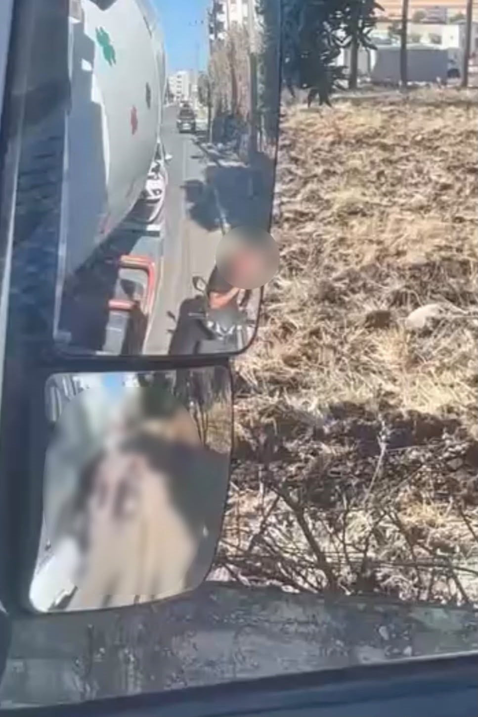 ADIYAMAN’DA, BİR ŞAHIS MOTOSİKLETTE SÜRDÜĞÜ ESNADA MADDE KULLANARAK İLERLEDİ.