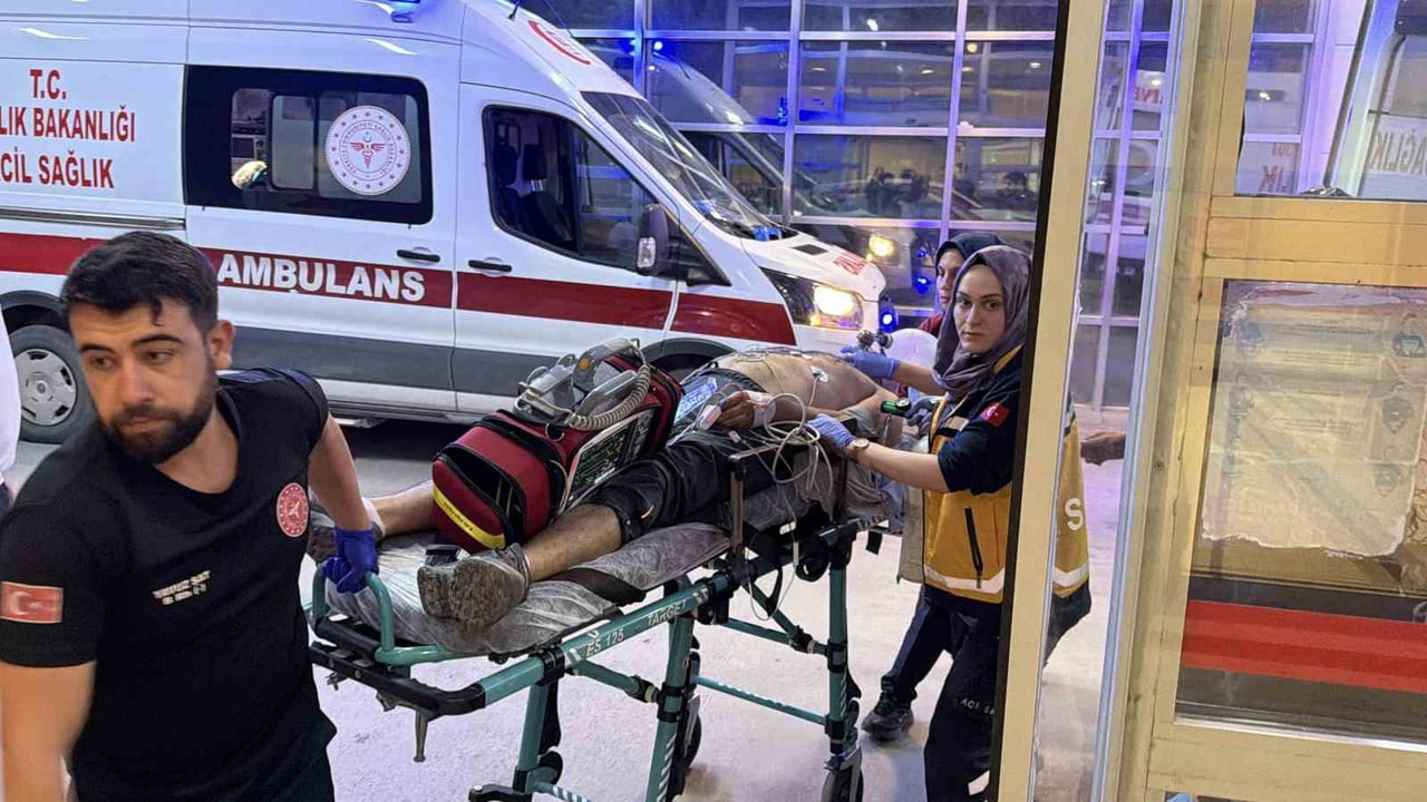 ADIYAMAN’DA, BİR ŞAHIS UĞRADIĞI SİLAHLI SALDIRI SONUCU VURULARAK HAYATINI KAYBETTİ.