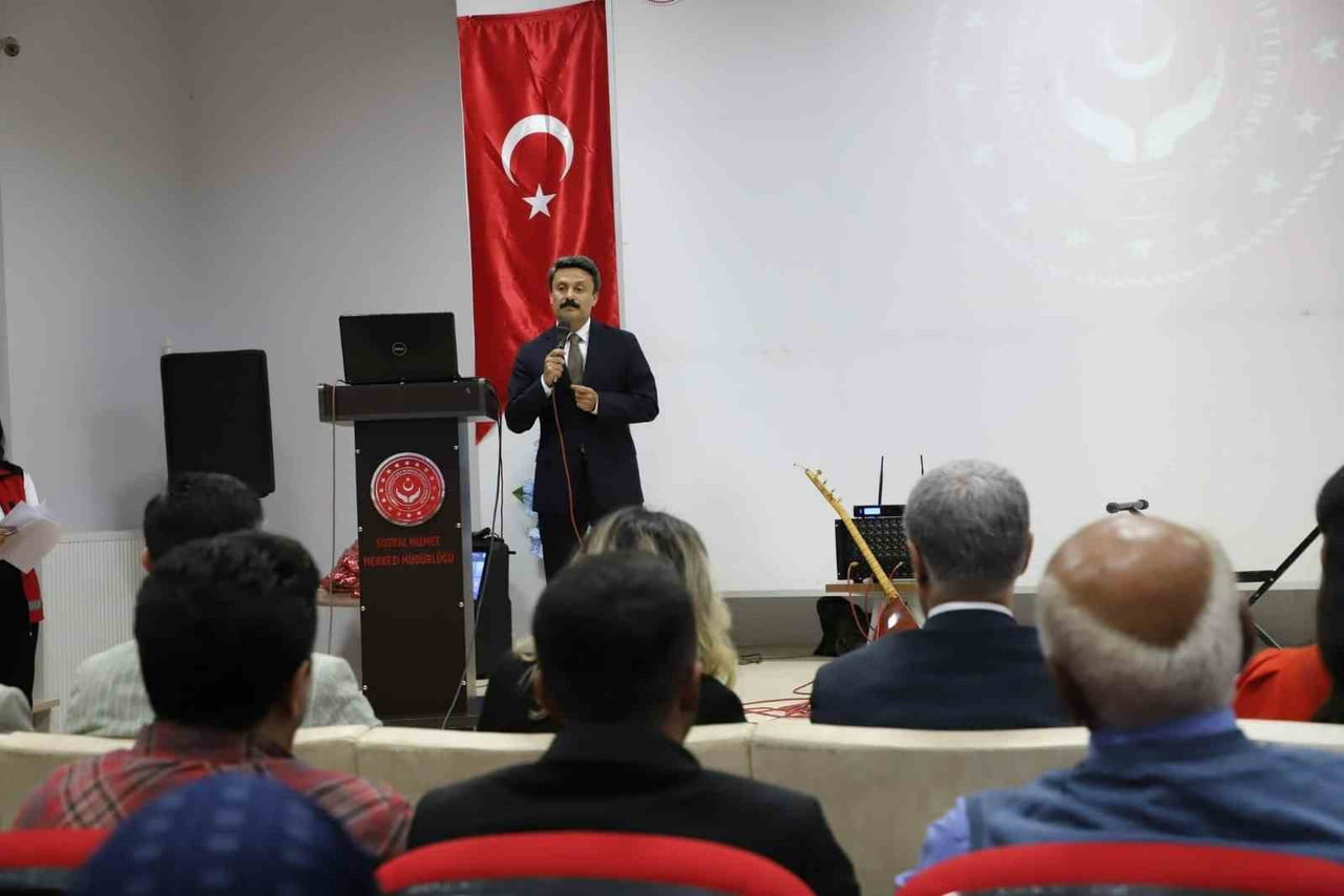 ADIYAMAN’IN BESNİ SOSYAL HİZMET MERKEZİ MÜDÜRLÜĞÜ TARAFINDAN DÜZENLENEN "KUŞAKLARIN KÜLTÜR...