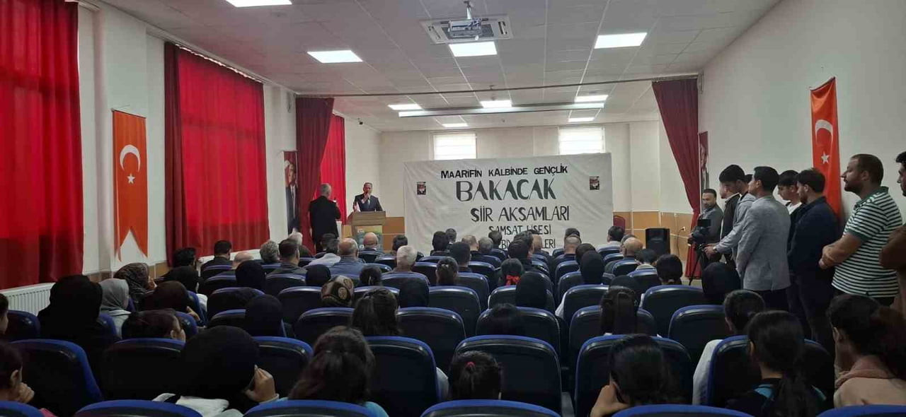 ADIYAMAN’IN SAMSAT İLÇESİNDE İKİ GÜNLÜK EDEBİYAT GÜNLERİ GERÇEKLEŞTİRİLDİ.