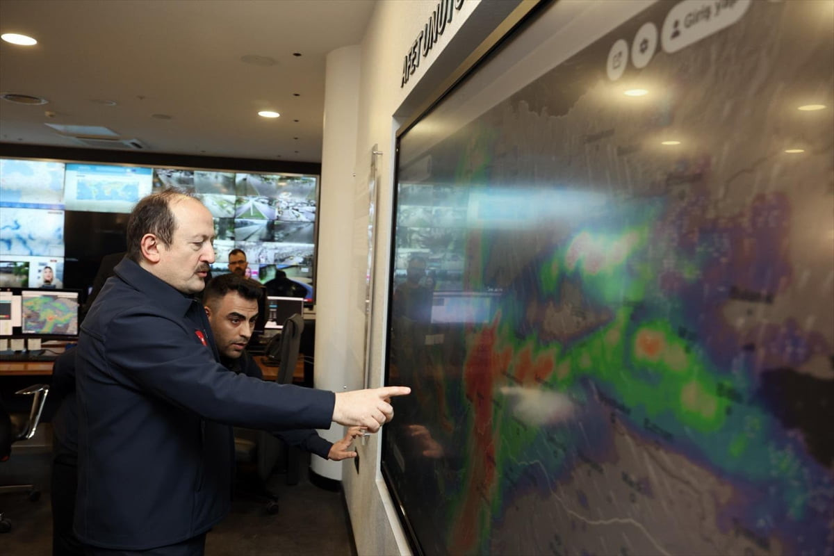 Afet ve Acil Durum Yönetimi Başkanlığınca (AFAD), "sarı kodlu" uyarı verilen illerdeki...