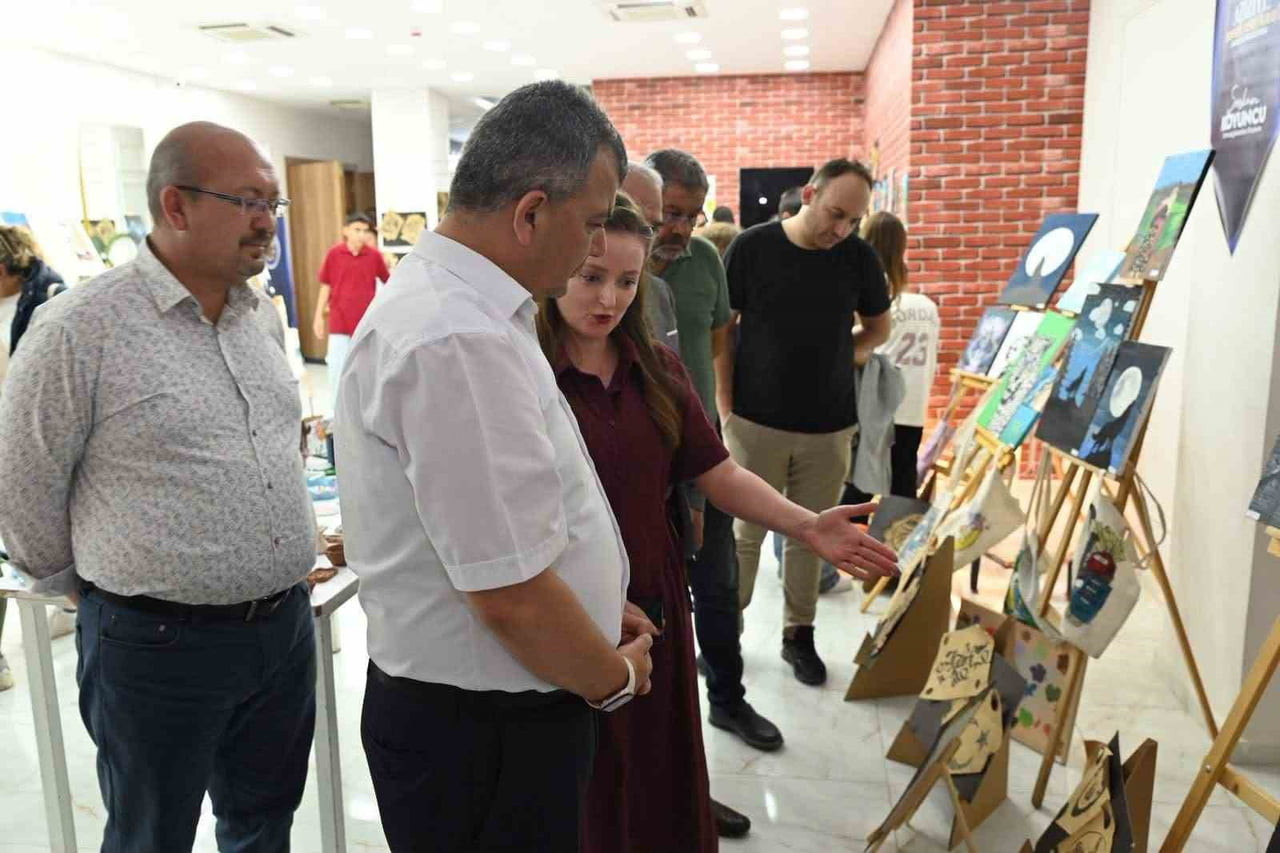 AFYONKARAHİSAR EMİRDAĞ MİTHATPAŞA ORTAOKULU TARAFINDAN AZİZİYE KÜLTÜR VE SANAT MERKEZİ’NDE...