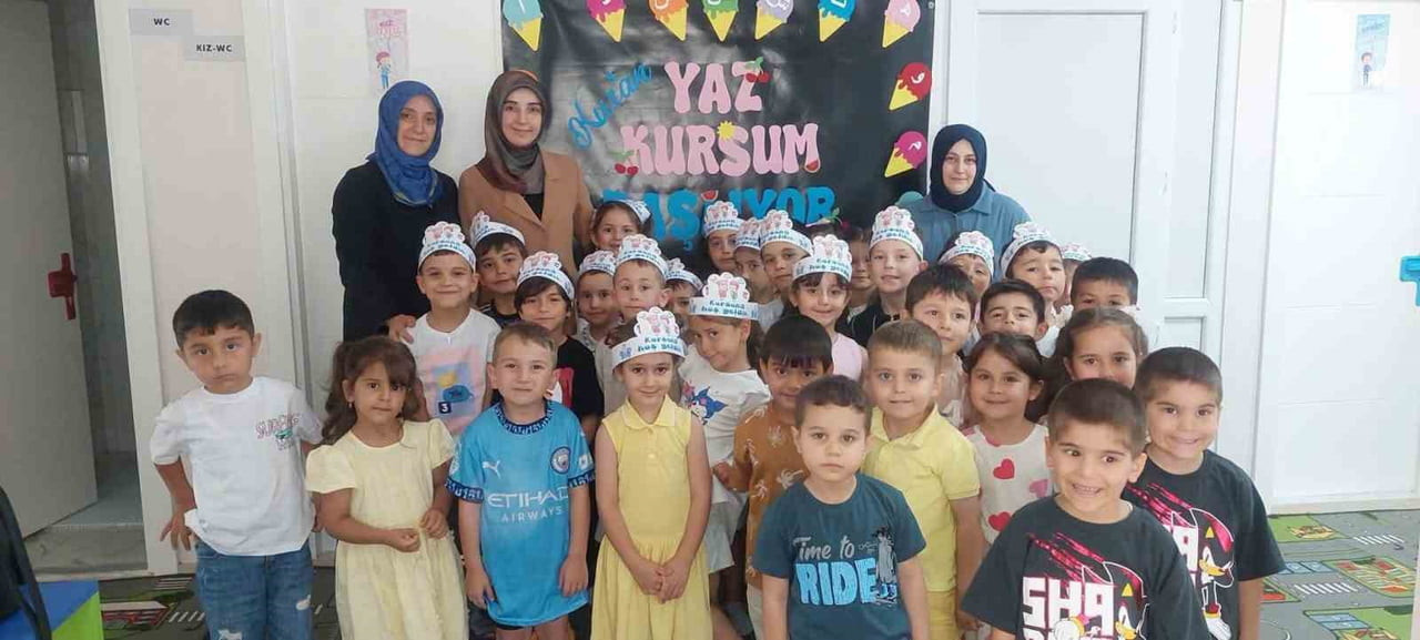 AFYONKARAHİSAR İL MÜFTÜ YARDIMCISI TUĞBA ANATOPRAK, YAZ KUR'AN KURSLARININ BAŞLAMASI DOLAYISIYLA...